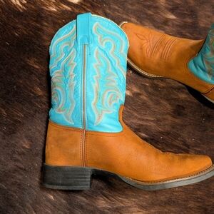 Tony Lama Blue and Brown Heeled Boots